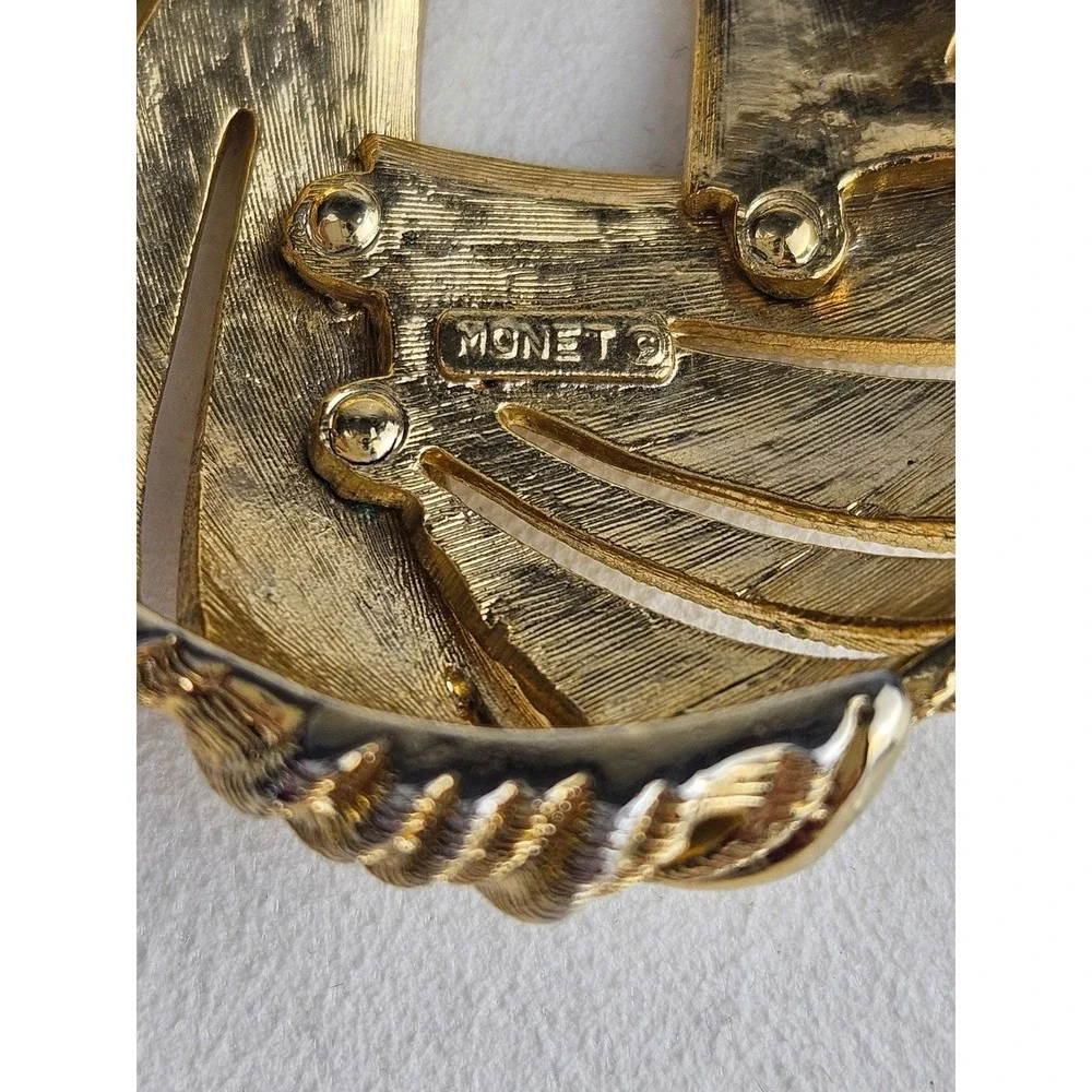 Vintage Monet Gold Tone Textured Knot Brooch Statement Pin‎ Signed